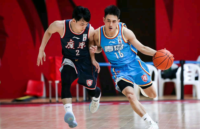 爱游戏体育平台CBA常规赛赛程吃紧，尼斯赛前防线松动，底气十足，赛程密集仍需轮换的简单介绍