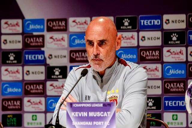 包含亚冠集结日再迎强敌；拜仁慕尼黑强势反弹；主帅态度——压力陡增；训练强度明显提升的词条